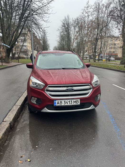 Продам Ford Escape 2017
