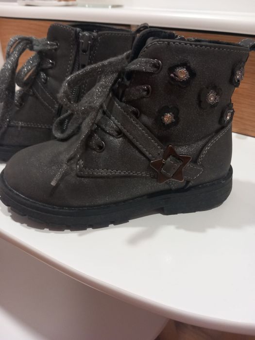 Botas para menina