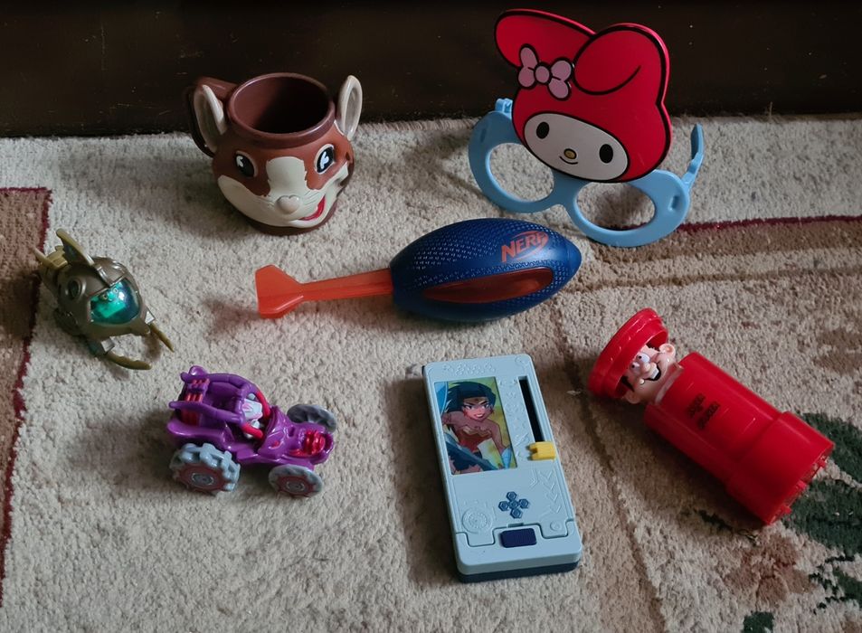 Игрушки Хеппи Мил