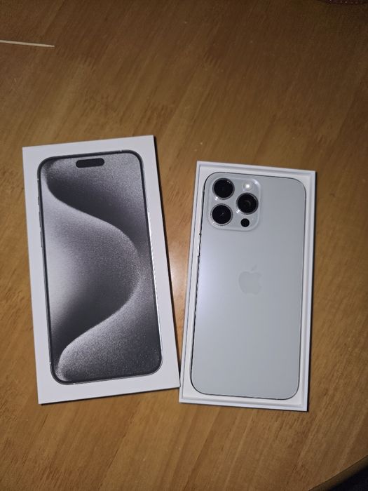 Продам Iphone 15 pro max 256.