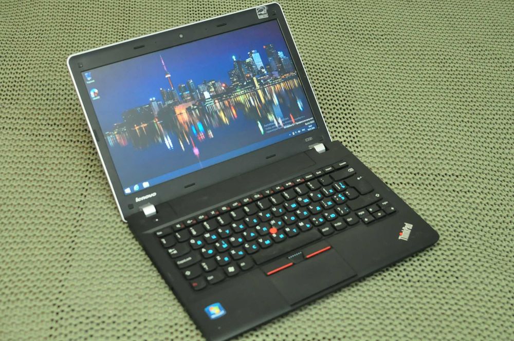 Мощный ноутбук Lenovo E330  (Core i5/8Gb/500Gb/video 2gb)