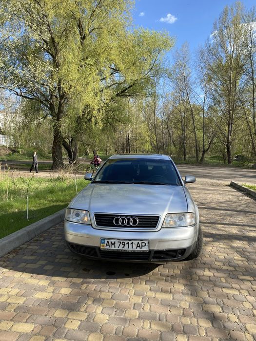 Audi A6 C5 2.4, автомат, 2000 г.