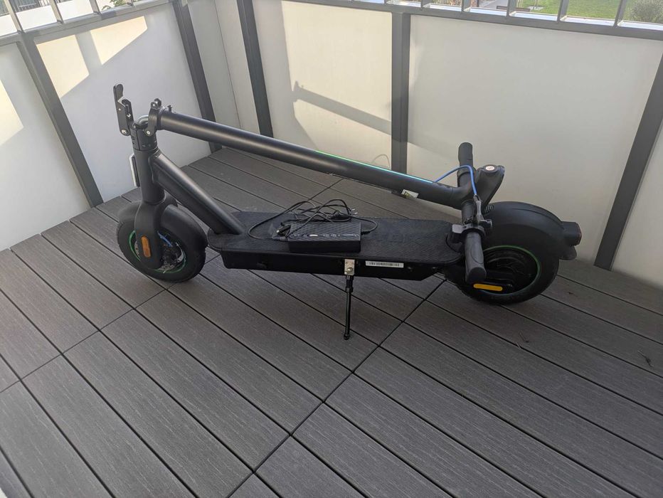 Продаю електричний самокат
ACER PREDATOR Electric Scooter Series 5