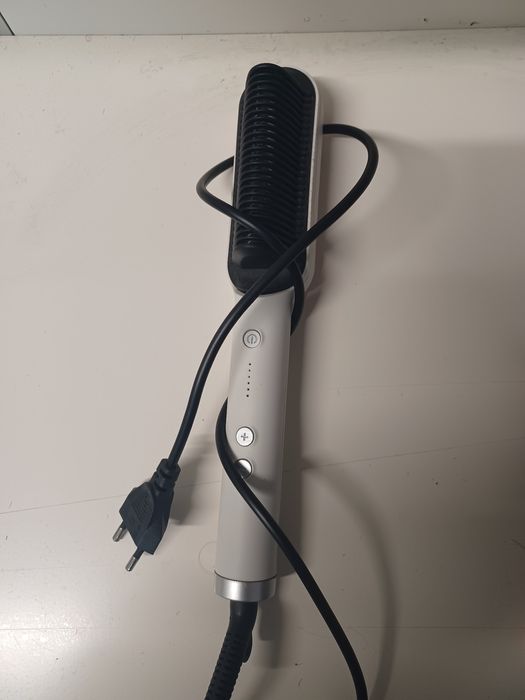 Pranchas de cabelo quase novo usadas pouquíssimas vezes