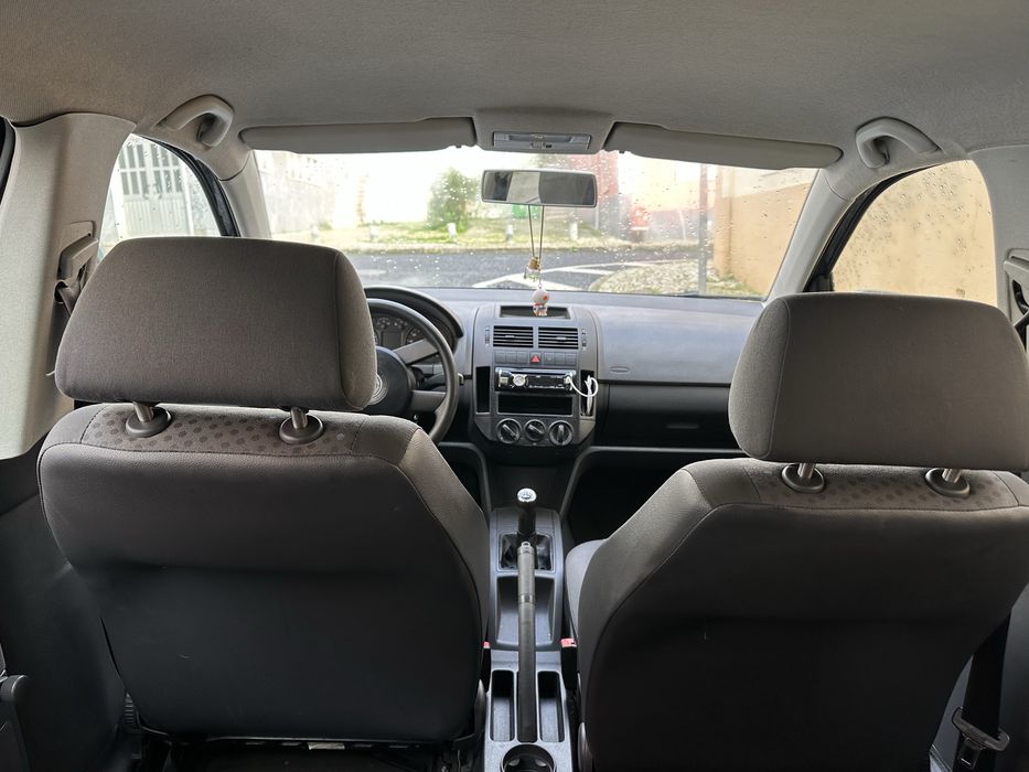 Volkswagem POLO 2003