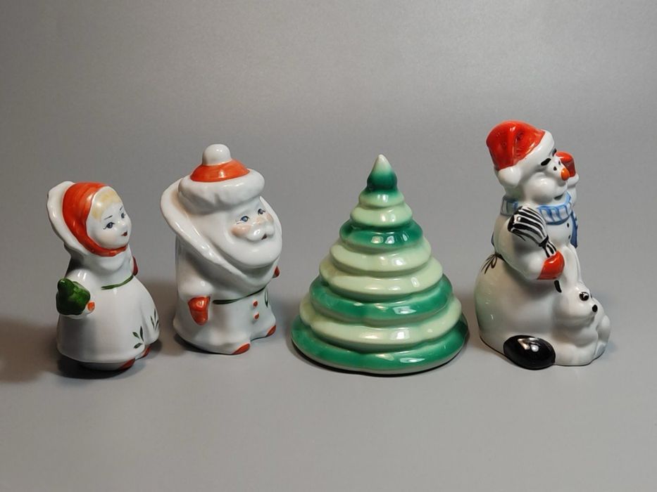 Статуэтки ДЕД МОРОЗ СНЕГУРОЧКА Ёлка Заяц Снеговик Коростень Трегубова