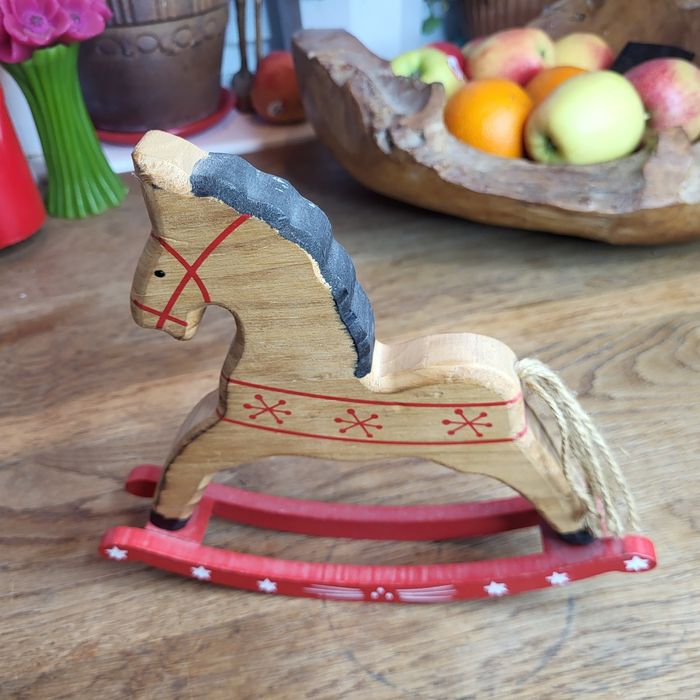 Drewniany Konik na Biegunach ¹⁰⁶