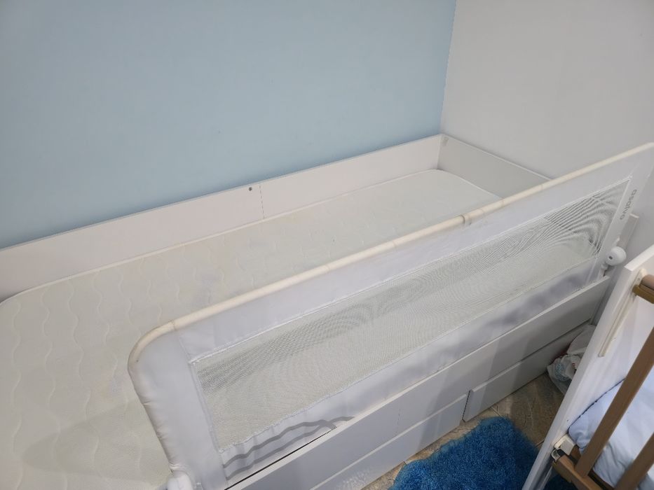 Vendo cama de solteiro