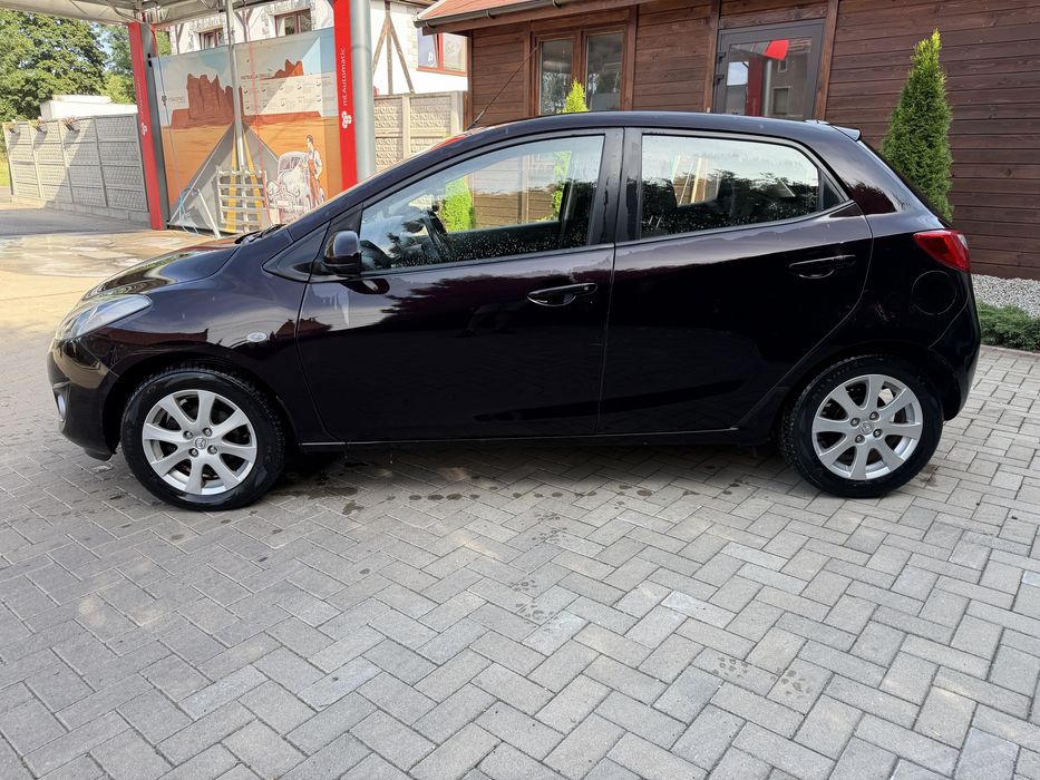 Sprzedam Mazda 2 Super Stan !!