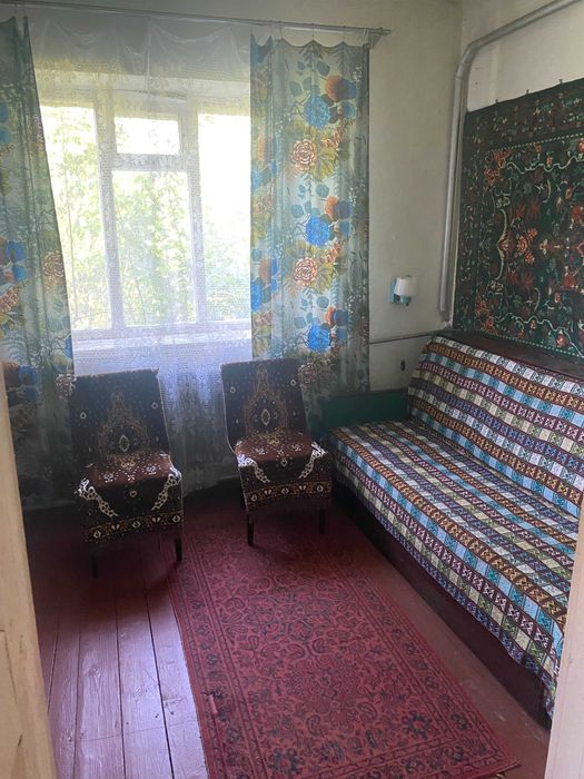 Без комісії! Просторий будинок в Градизьку.