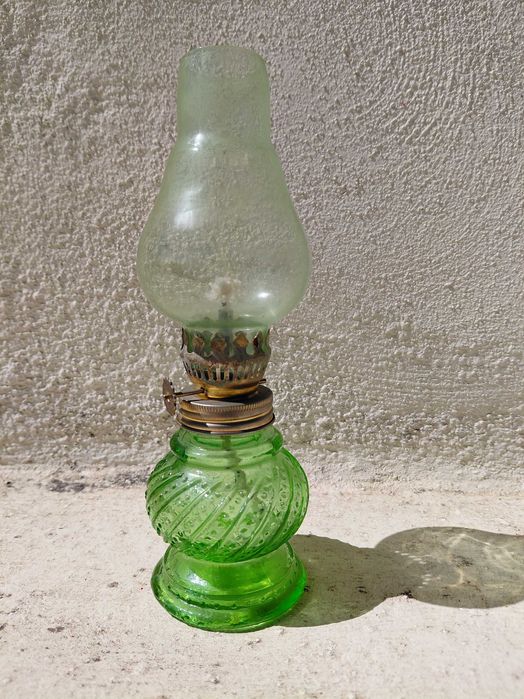Candeeiro Antigo Decorativo a Petróleo