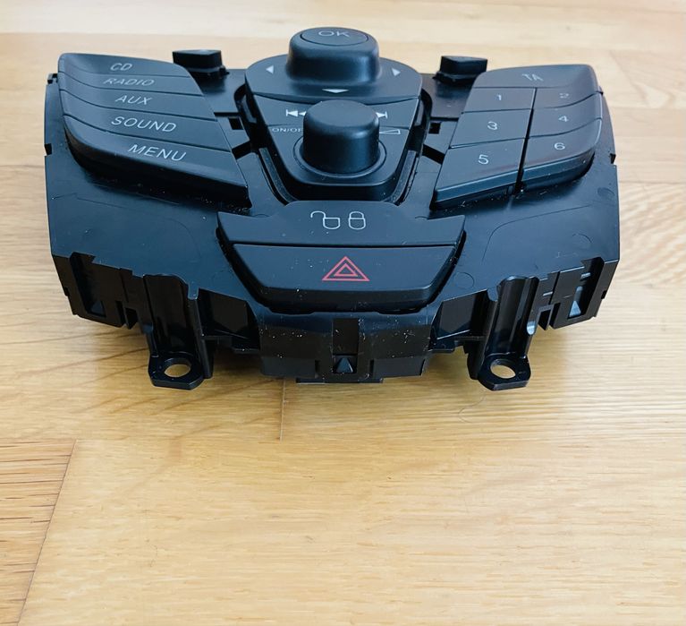 Painel radio Ford Fiesta (para peças)