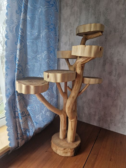 Дерев'яна підставка для квітів