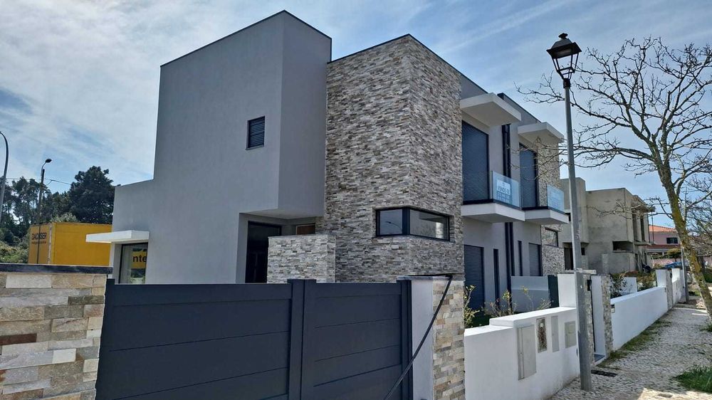 Vendo Terreno com Projeto AProvado em São Pedro de Penaferrim