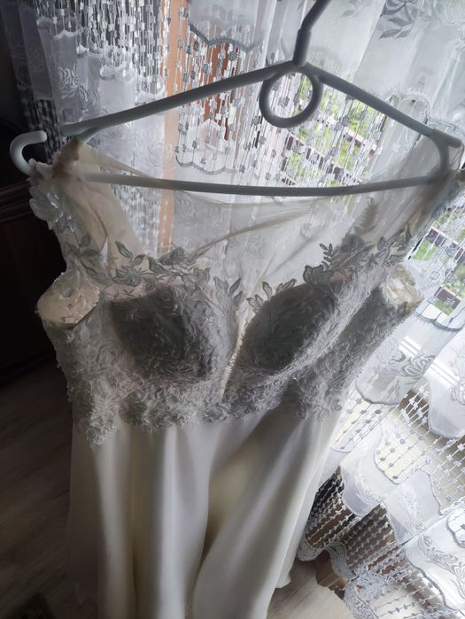 Suknia ślubna rozmiar 38/40