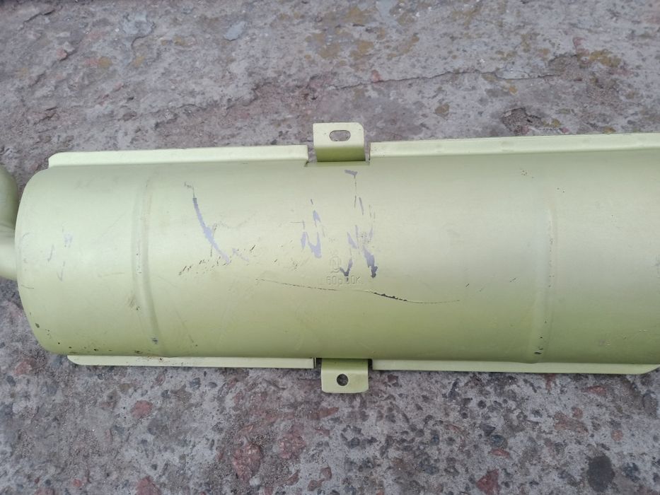 Задний глушитель на ВАЗ пр-во СССР