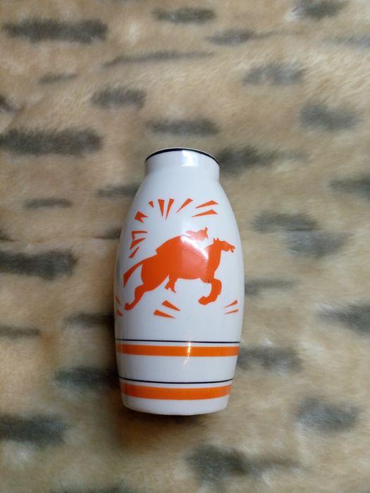 Ваза агит фарфор. СССР. 60-е. Коростень