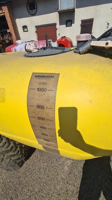 Opryskiwacz sadowniczy 1000l 2 śmigła elektrozawory kolumna mocny