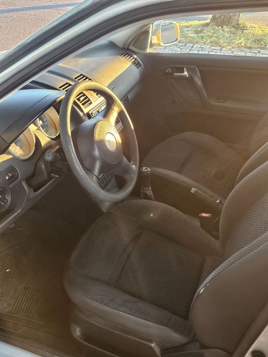 VW polo 1.0 MPI.