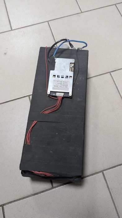 Li-Ion акумулятори 12V (3S2P) та 24V (7S) з BMS / Літієві збірки
