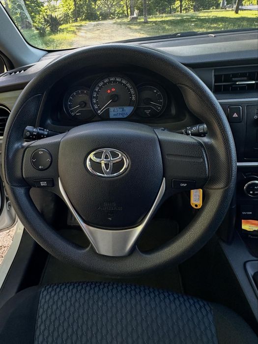 Toyota auris 1.4D-4D