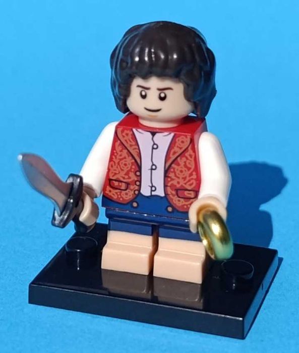 Frodo Baggins v4 (O Senhor dos Anéis)