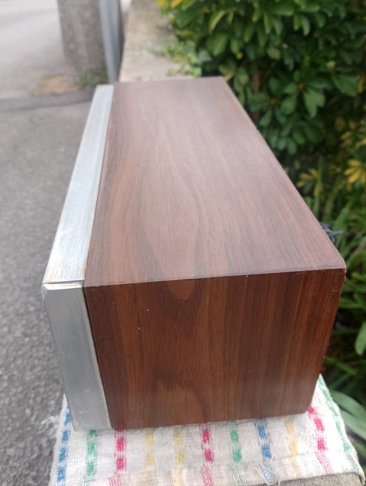 Radio antigo, não é de válvulas