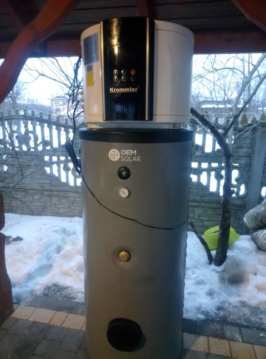 Bojler 300l z dwoma wężownicami plus pompa ciepła wewnętrzna