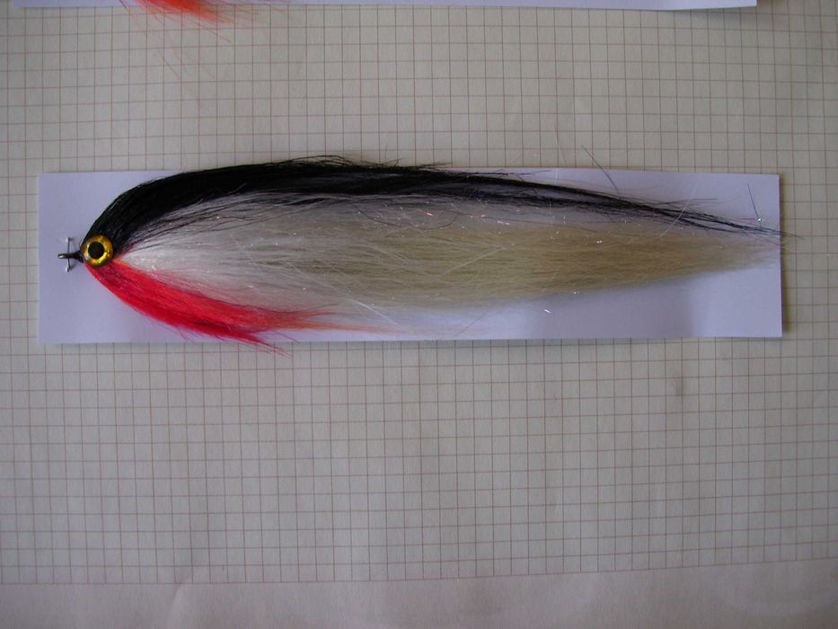 Mucha szczupakowa, streamer  kpl. 2 szt. hak 5/0