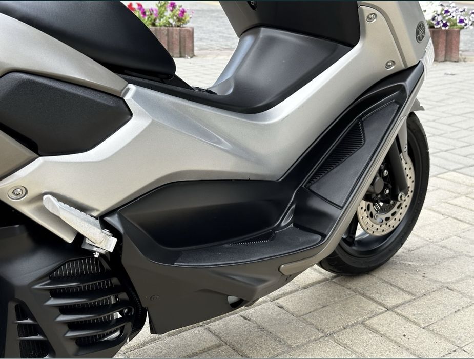 Ямаха Н макс готов до сезону!!!не хонда не кавасаки а ямаха