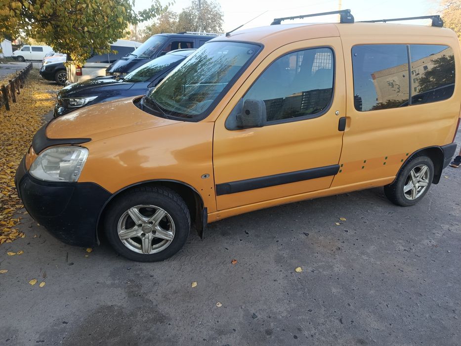 Продам Пежо партнер