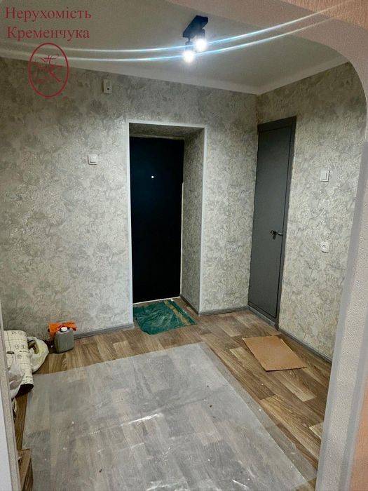 Продам 1 кімнатну квартиру на Молодіжному