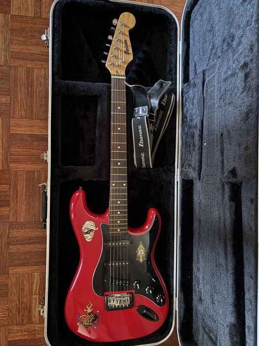 Guitarra Stratocaster Maison