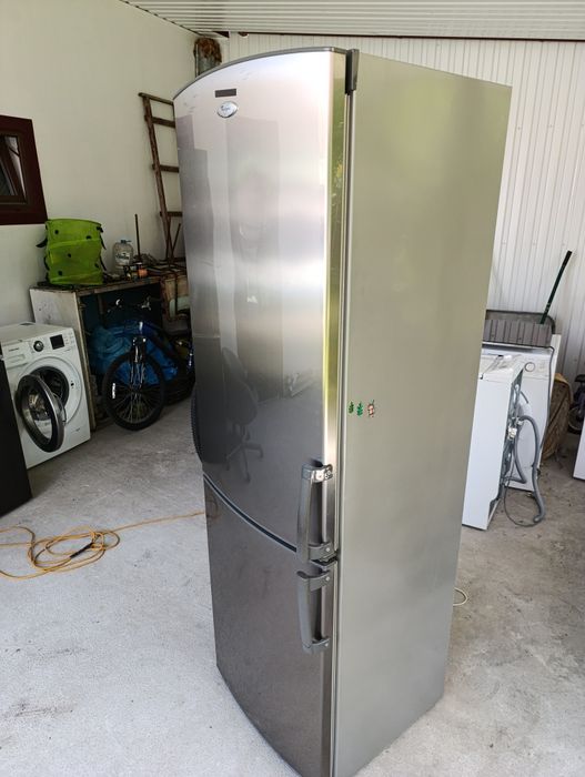 Холодильник  Whirlpool no frost