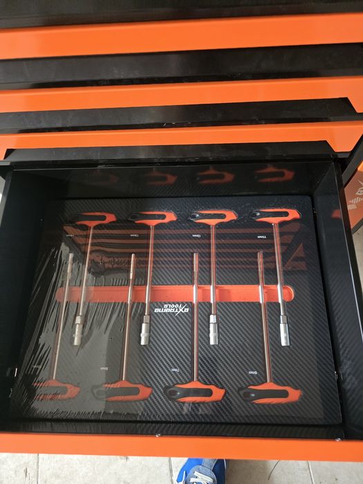 Carrinho de 7 gavetas completas novo