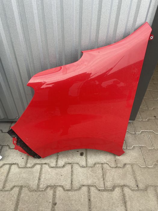 Blotnik lewy przód przedni bialy czerwony Master IV 19-