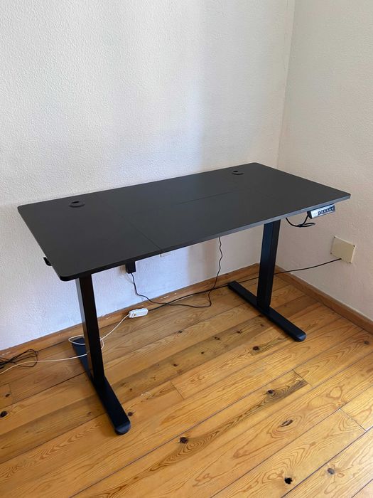 Estrutura de secretária elétrica ajustável em altura, ErGear Standing desk