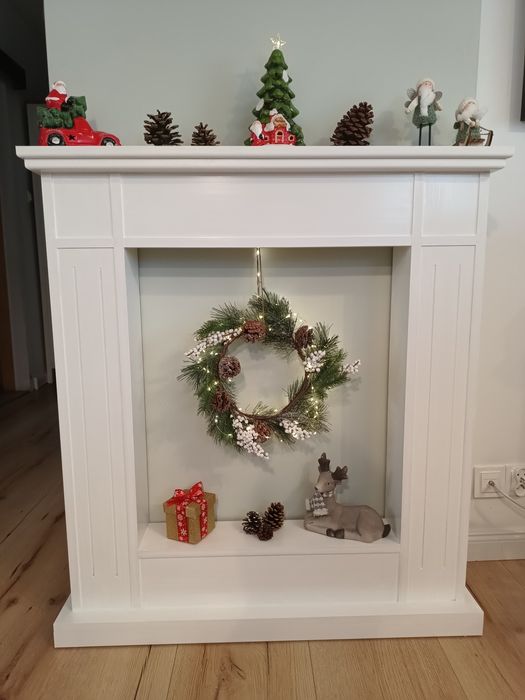 Nowa atrapa kominka, konsola, portal kominkowy