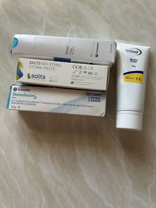 Паста для стоми різних фірм