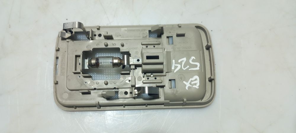 Plafonier frente NISSAN Leaf EV (ZE1)