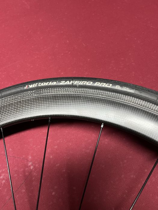 Roda carbono frontal 50 cm