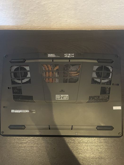 Portátil gaming MSI GP76 leopard 10UG (i7 /RTX3070 8gb/16gbram)