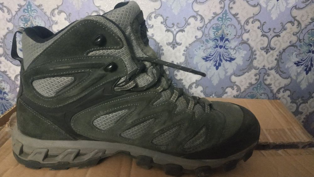 Ботинок мужской фирма Karrimor