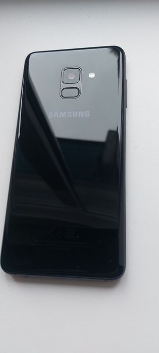Б/у вживаний  мобильный телефон Самсунг Samsung A8 sm a530f