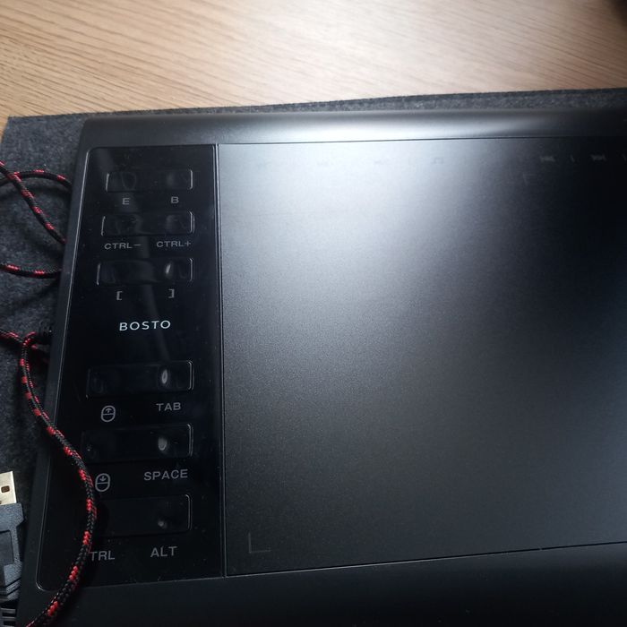 Tablet graficzny bosto 1060 plus