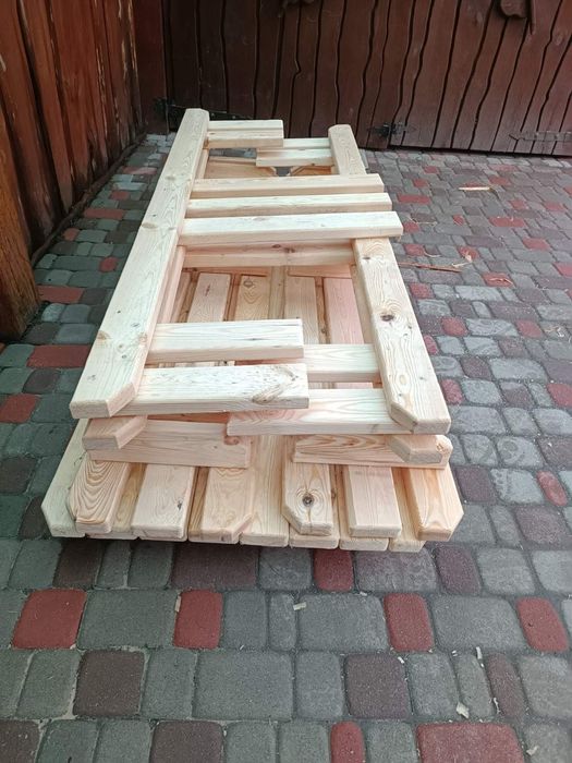 Стіл садовий з лавками
