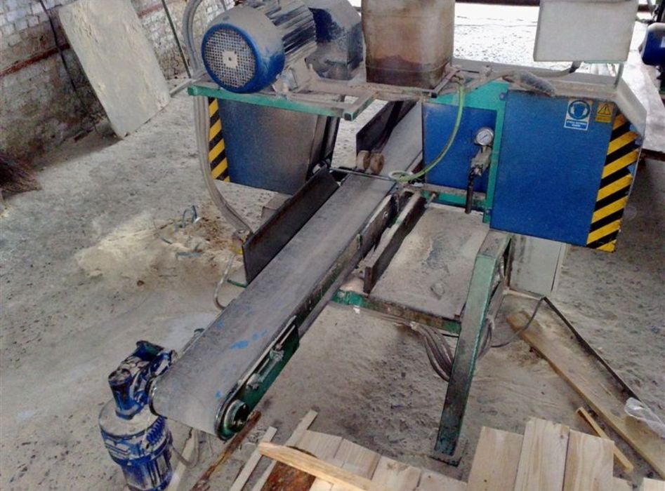 Верстати деревообробні розпилові для виготовлення обрізаної дошки