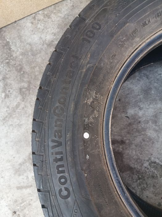 235/65R16C Continental