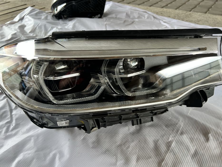 bmw g30 adaptive led 1039.816.0004 права з блоками в наявності