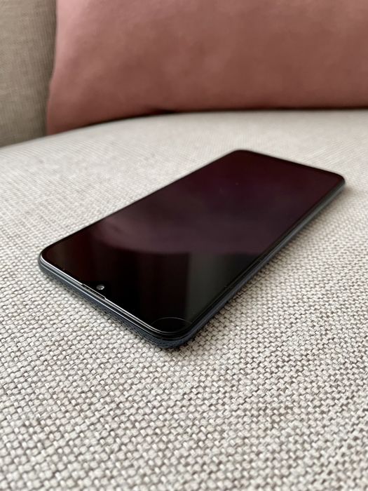 Телефон Samsung A30s